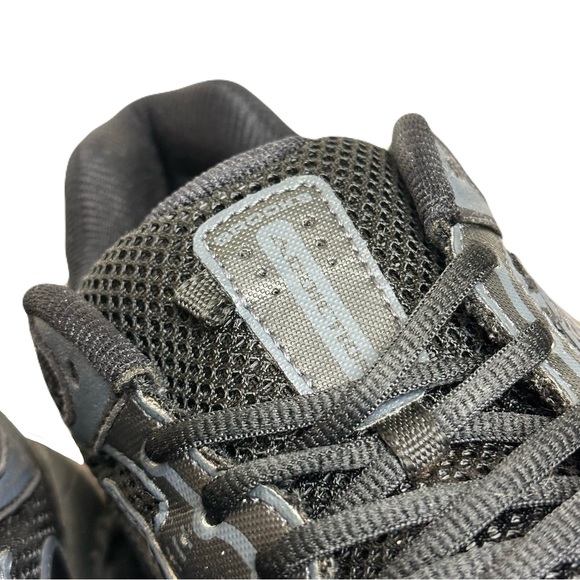 *SOLD!* Rare Brooks Addiction 11 Athletic Walking Shoes - Picture 8 of 14